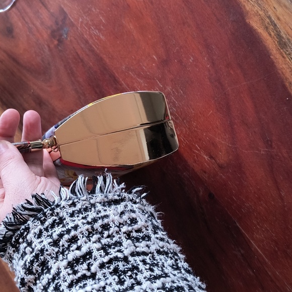 Classy Simon Chang Multicolor Handbag with Gold Accents. Great Condition. - Picture 9 of 11